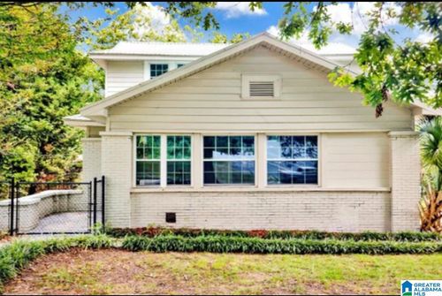 512 Park Rd, Pleasant Grove, AL, 35127-1613 | Card Image