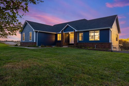 10579 W 129th St S, Prairie City, IA, 50228-8445 | Card Image