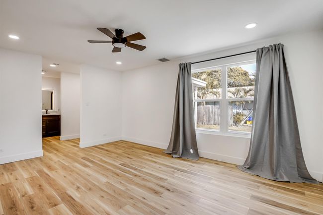 701 37 Th St, House other with 3 bedrooms, 2 bathrooms and null parking in West Palm Beach FL | Image 19