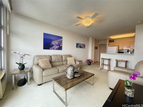 2110-1315 Kalakaua Avenue, Honolulu, HI, 96826 | Card Image