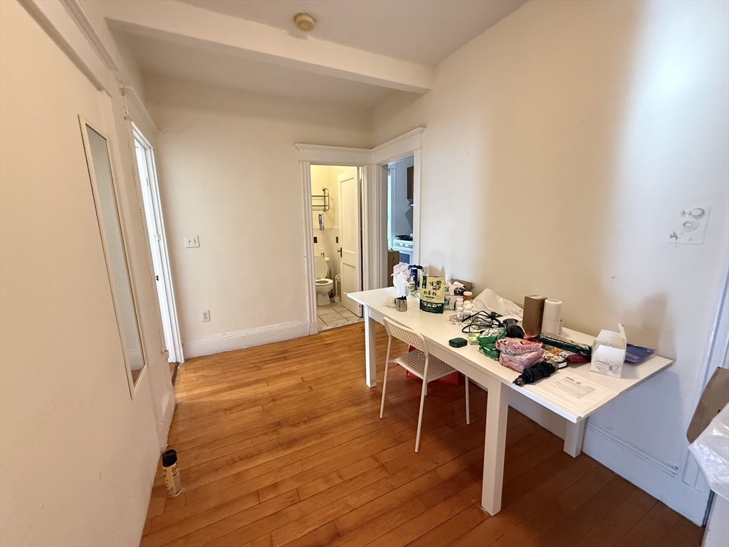 Residential Lease in Boston 4