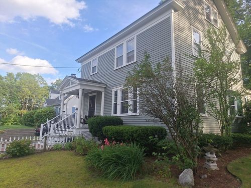 137 Hoyt Ave, Lowell, MA, 01852-4228 | Card Image