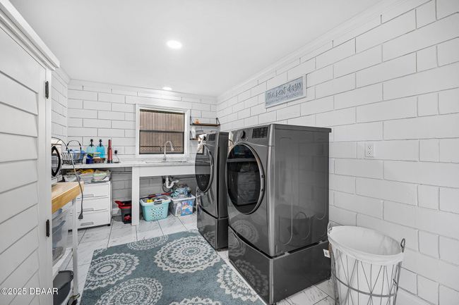 1511 Riveredge Ct, House other with 4 bedrooms, 3 bathrooms and null parking in ASTOR FL | Image 34