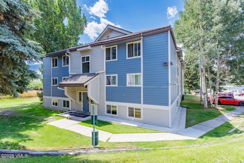 d6-811 W Beaver Creek Blvd, Avon, CO, 81620-5872 | Card Image