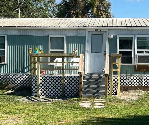 7835 Se 60th Dr, OKEECHOBEE, FL, 34974-1737 | Card Image