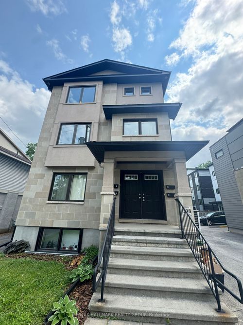 138 Lees Ave, Ottawa, ON, K1S0C4 | Card Image