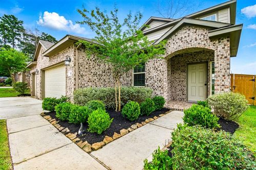 332 Black Walnut Ct, Conroe, TX, 77304-3219 | Card Image