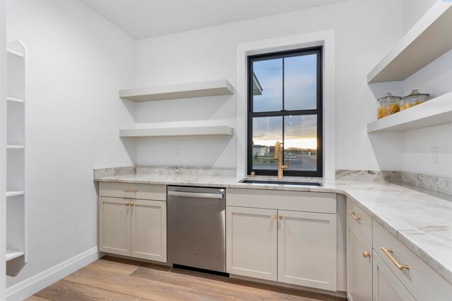 6537 Lazy B Dr, Home with 5 bedrooms, 4 bathrooms and null parking in Pasco WA | Image 28