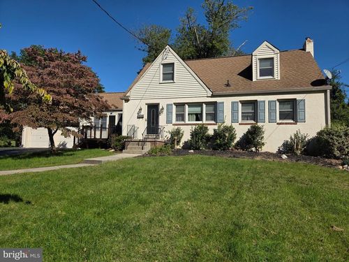 275 Glenwood Ave, WOODBURY HEIGHTS, NJ, 08097-1505 | Card Image