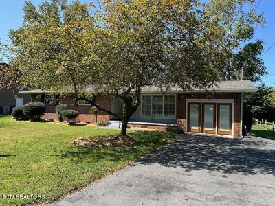 204 Summit Drive, House other with 3 bedrooms, 1 bathrooms and null parking in Middlesboro KY | Image 2