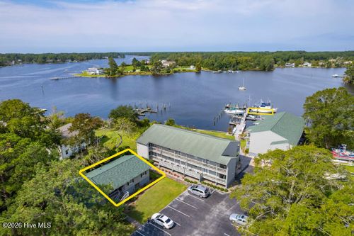 c13-303 Midyette St, Oriental, NC, 28571-9231 | Card Image