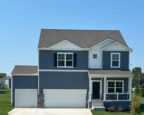 601 Izzy Way, Liberty, MO, 64068-1840 | Card Image