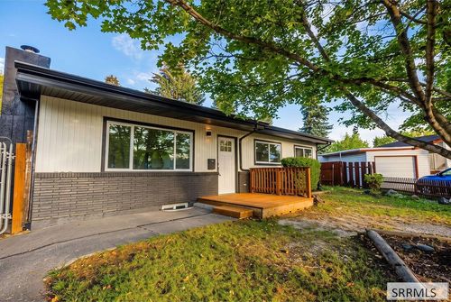 272 Valley Drive, Idaho Falls, ID, 83401 | Card Image