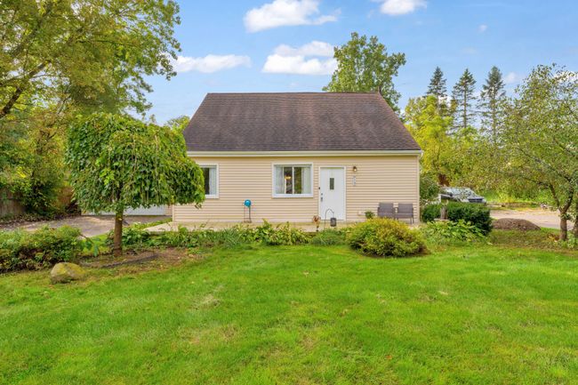 915 Brushwood Dr, House other with 3 bedrooms, 2 bathrooms and null parking in Wolverine Lake MI | Image 26