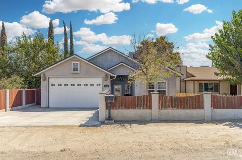 214 Monroe St, Taft, CA, 93268 | Card Image
