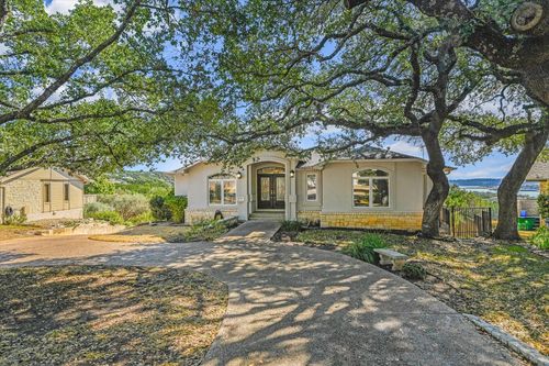2813 Declaration Cir, Lago Vista, TX, 78645-7523 | Card Image