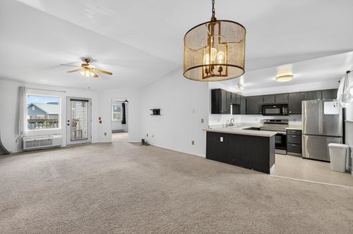 apt-4-2954 King James Way, Fitchburg, WI, 53719-2627 | Card Image