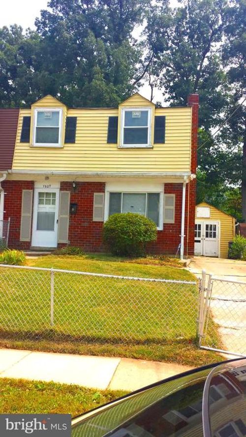 7607 Burnside Rd, LANDOVER, MD, 20785-4132 | Card Image