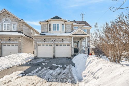112 Sunita Crescent, Barrhaven, ON, K2J5S5 | Card Image
