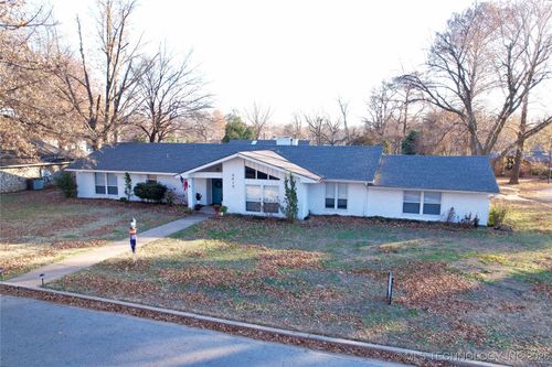 6410 E 53rd St, Tulsa, OK, 74135-7721 | Card Image