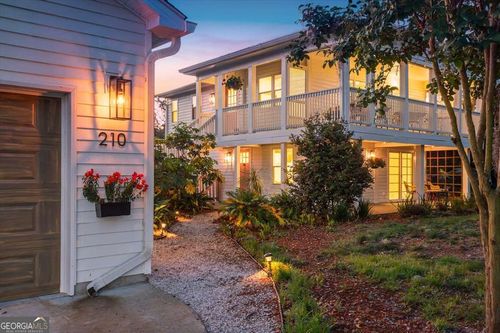 210 Battery Way, savannah, GA, 31410-1257 | Card Image