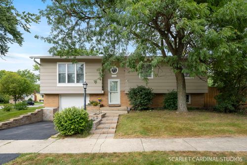 1102 Walnut Ave, Hanover Park, IL, 60133-6448 | Card Image