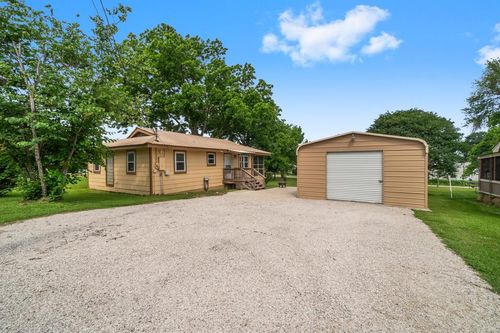 21 Clearview St, Pointblank, TX, 77364-6772 | Card Image