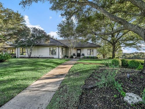 1705 Clubhouse Hill Dr, Spicewood, TX, 78669-1359 | Card Image