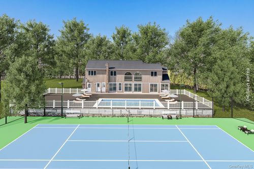 133 Old Country Road, Southampton, NY, 11942 | Card Image