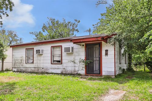 10530 Chadwick Street, Houston, TX, 77029 | Card Image
