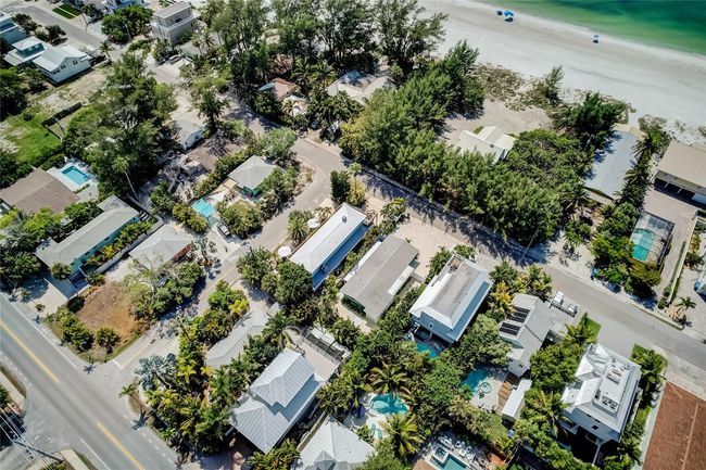 3 - 104 29 Th St, Condo with 2 bedrooms, 2 bathrooms and null parking in Holmes Beach FL | Image 44