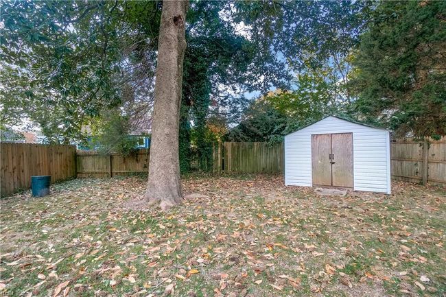 227 Lenox Ave, House other with 4 bedrooms, 1 bathrooms and null parking in Norfolk VA | Image 26