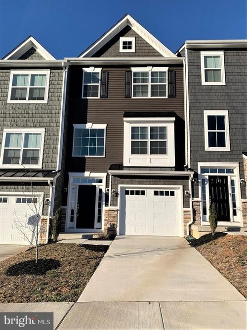 56 Andrews Pl, FREDERICKSBURG, VA, 22405-2001 | Card Image