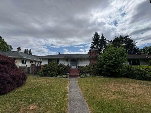 2134 W 53rd Ave, Vancouver, BC, V6P1L6 | Card Image