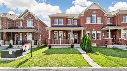 22 Walter Proctor Rd, East Gwillimbury, ON, L9N0P1 | Card Image