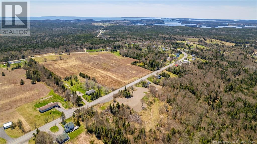 Land in Pennfield