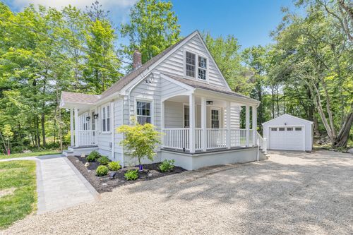 189 Tashua Rd, Trumbull, CT, 06611-1048 | Card Image