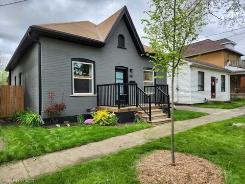 156 Albion St, Brantford, ON, N3T3M9 | Card Image