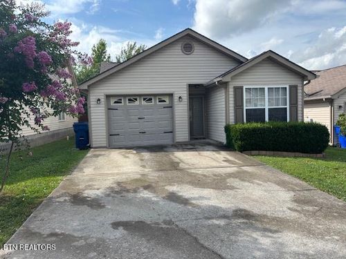 1529 Sails Way, Knoxville, TN, 37932-2141 | Card Image