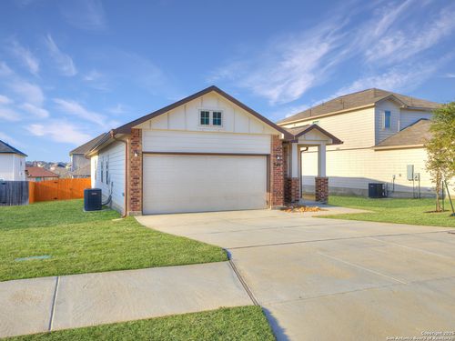 340 Saddle Rdg, Cibolo, TX, 78108-4357 | Card Image