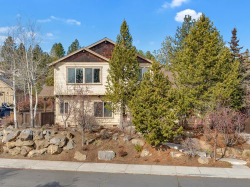 61429 Linton Loop, Bend, OR, 97702-3219 | Card Image