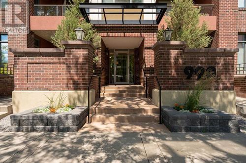 106-990 Centre Ave Ne, Calgary, AB, T2E2M9 | Card Image