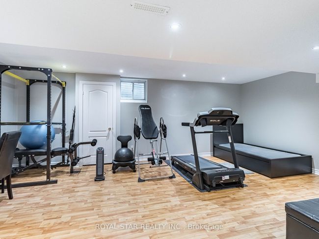 70 Colonel Bertram Rd, House other with 6 bedrooms, 5 bathrooms and 4 parking in Brampton ON | Image 34