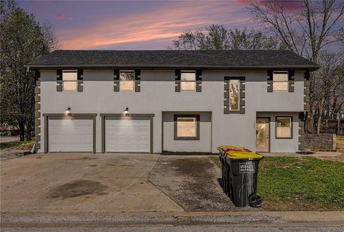 1301 Ada St, Kearney, MO, 64060-8313 | Card Image