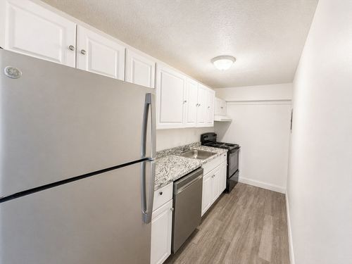 0-103 Hart St, Taunton, MA, 02780-3610 | Card Image