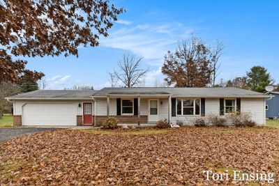 10648 Wildwood Drive, House other with 3 bedrooms, 2 bathrooms and null parking in Greenville MI | Image 1