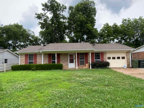 3310 Village Drive Sw, Huntsville, AL, 35805 | Card Image