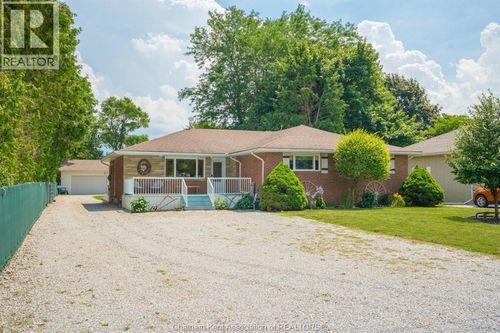 7138 Benoit Dr, Grande Pointe, ON, N0P1S0 | Card Image