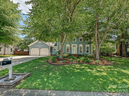 13518 Krislyn Woods Pl, Charlotte, NC, 28278-7147 | Card Image