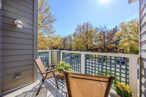 apt-b-11703 Summerchase Cir, RESTON, VA, 20194-1127 | Card Image